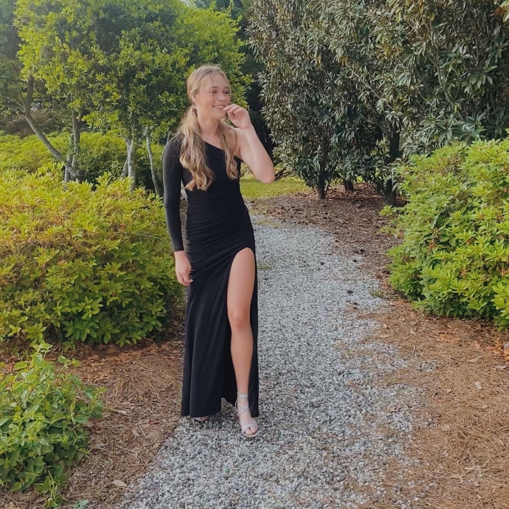 Meet your Posher, Lexi